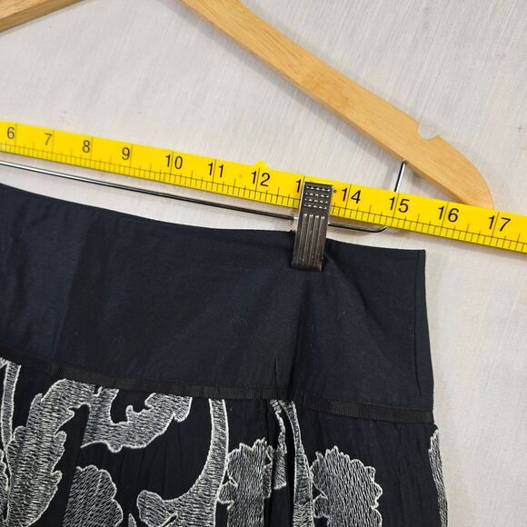 Nygard Black and White A-Line Skirt - Picture 8 of 10